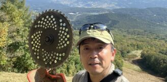 スキー場オープン準備の草刈り！